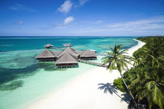 Medhufushi Island Resort 5*